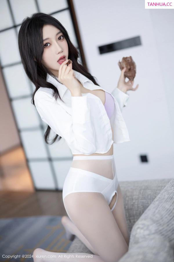 玥儿玥  [XiuRen]高清写真图 2024.03.18 No.8247 玥儿玥 丝袜美腿第57张图片